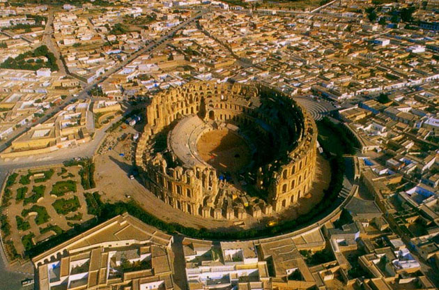 le Colisée Romain D'El Jem